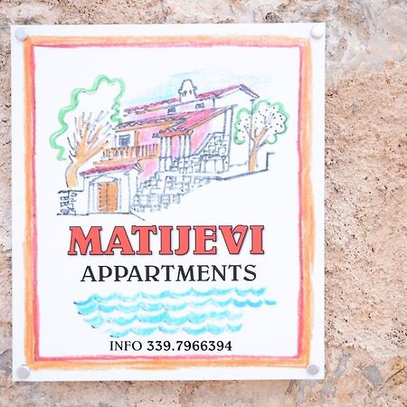 Matijevi Apartments Систиана Экстерьер фото